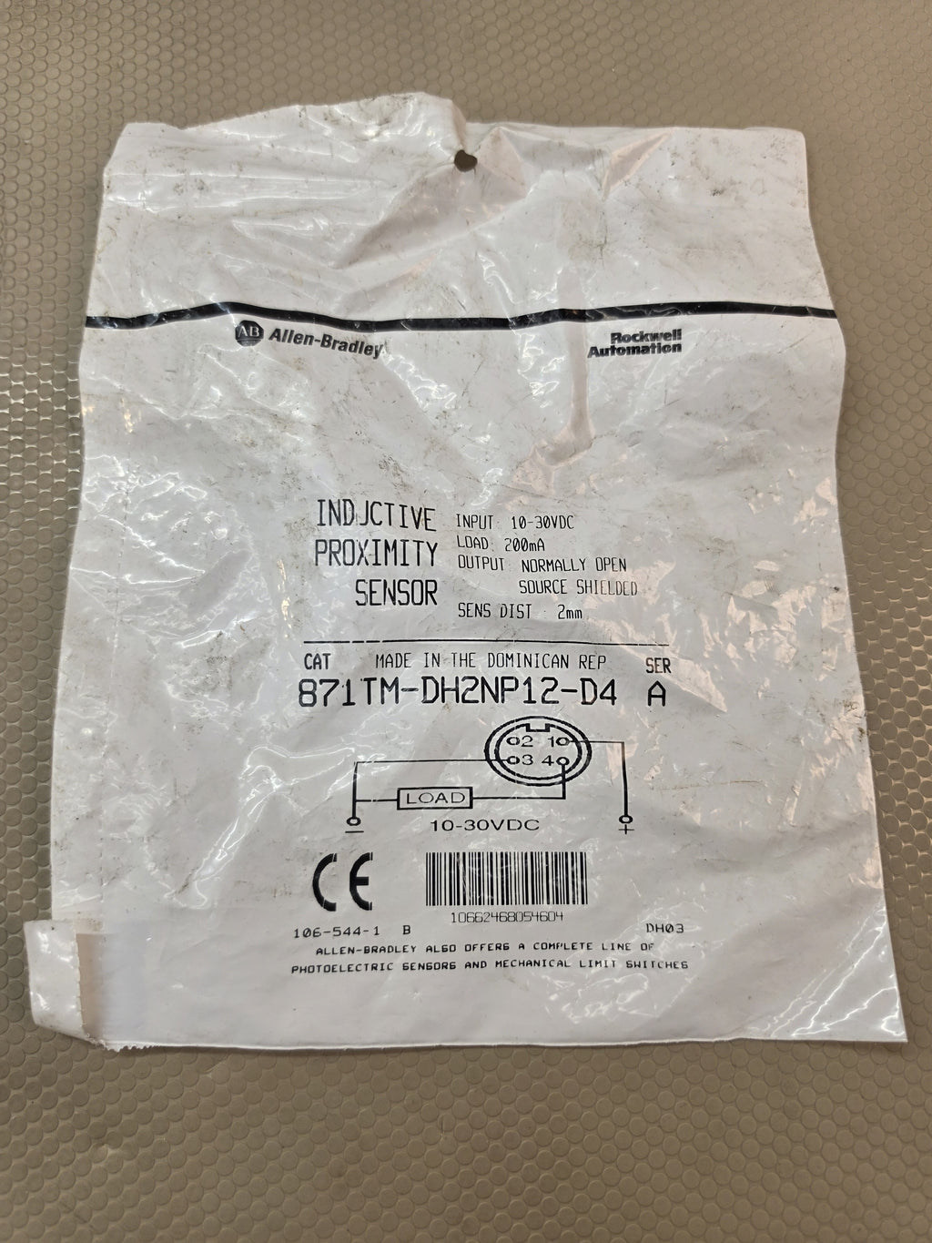 Allen-Bradley 871TM-DH2NP12-D4 Inductive Proximity Sensor 10-30VDC 2mm - NEW