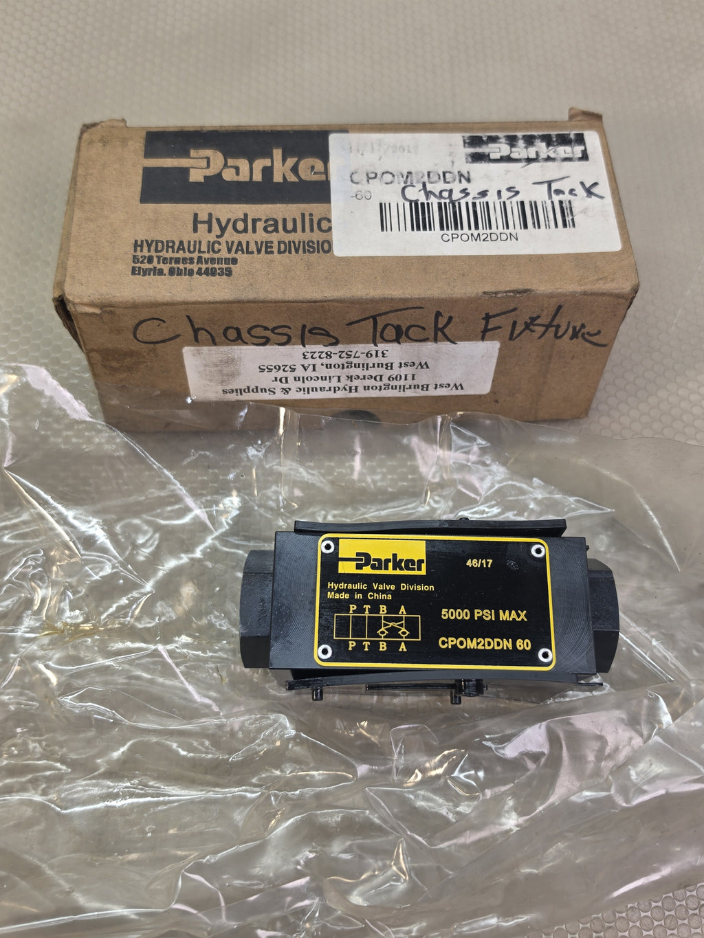 Parker CPOM2DDN 60 Pilot Operated Hydraulic Check Valve D03 Sandwich 5000 PSI