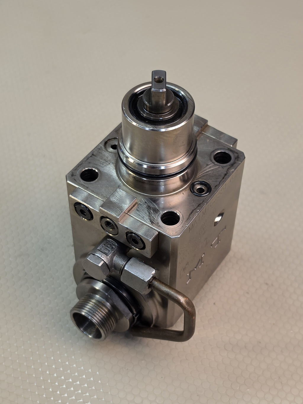 MT MAT.MTC2551-6.1 ASS.BGL H70 ER20 LIVE TOOL Holder FOR EUROTECH BMT40 Right Angle 90