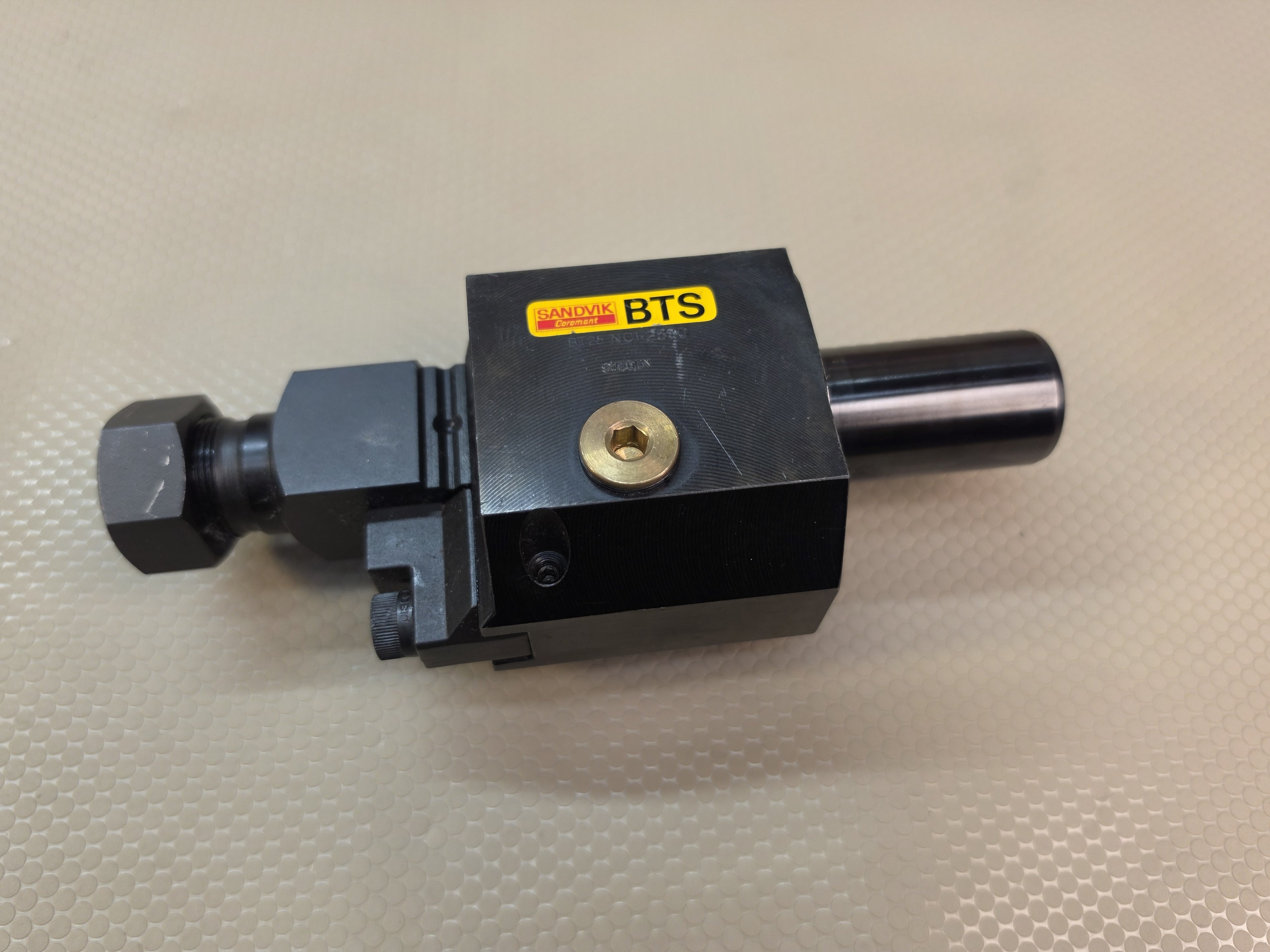 SANDVIK Coromant BT25 NCI-2530 BTS Boring Bar Tool Holder BT25-C4A