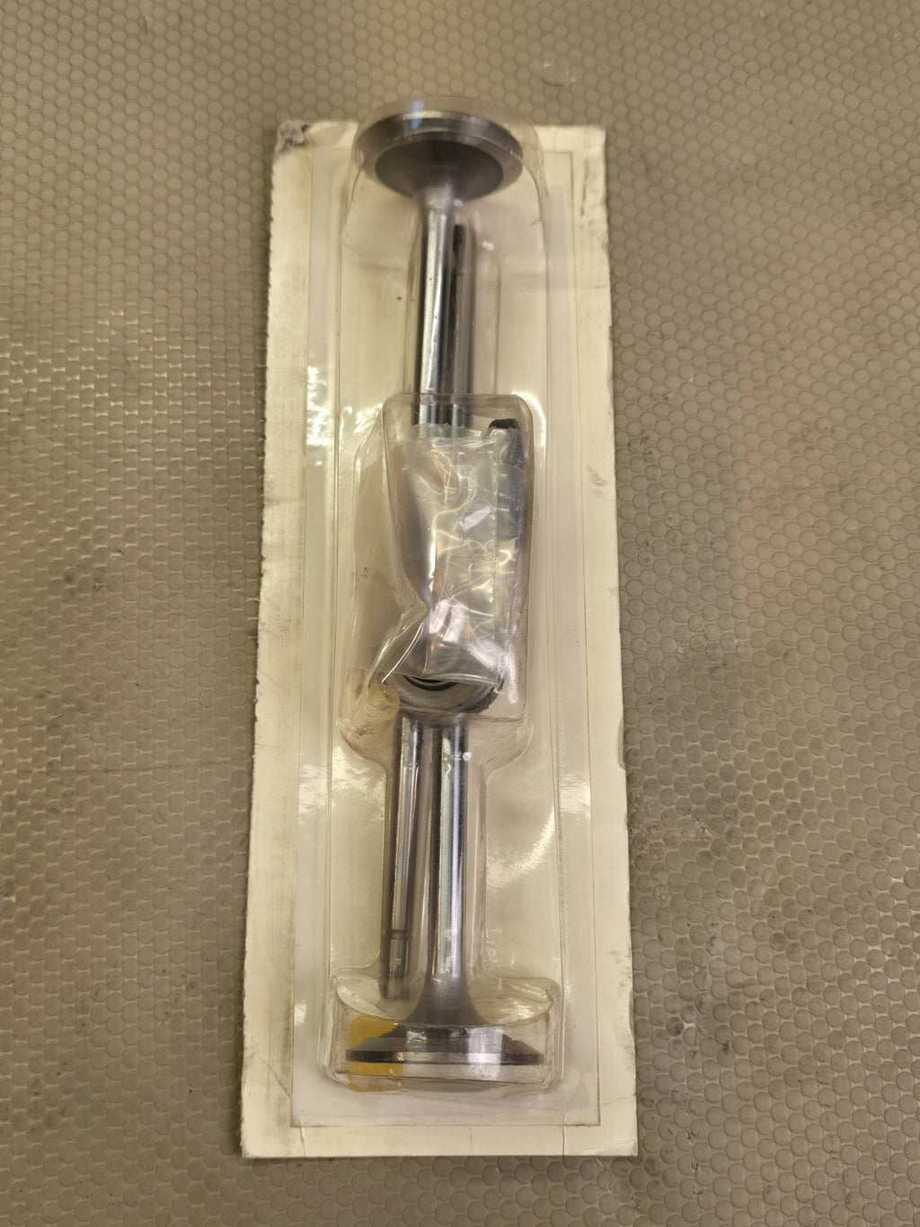 Detroit Diesel 23501576 Genuine Intake Valve Kit Series 50 60 Engine Set of 2