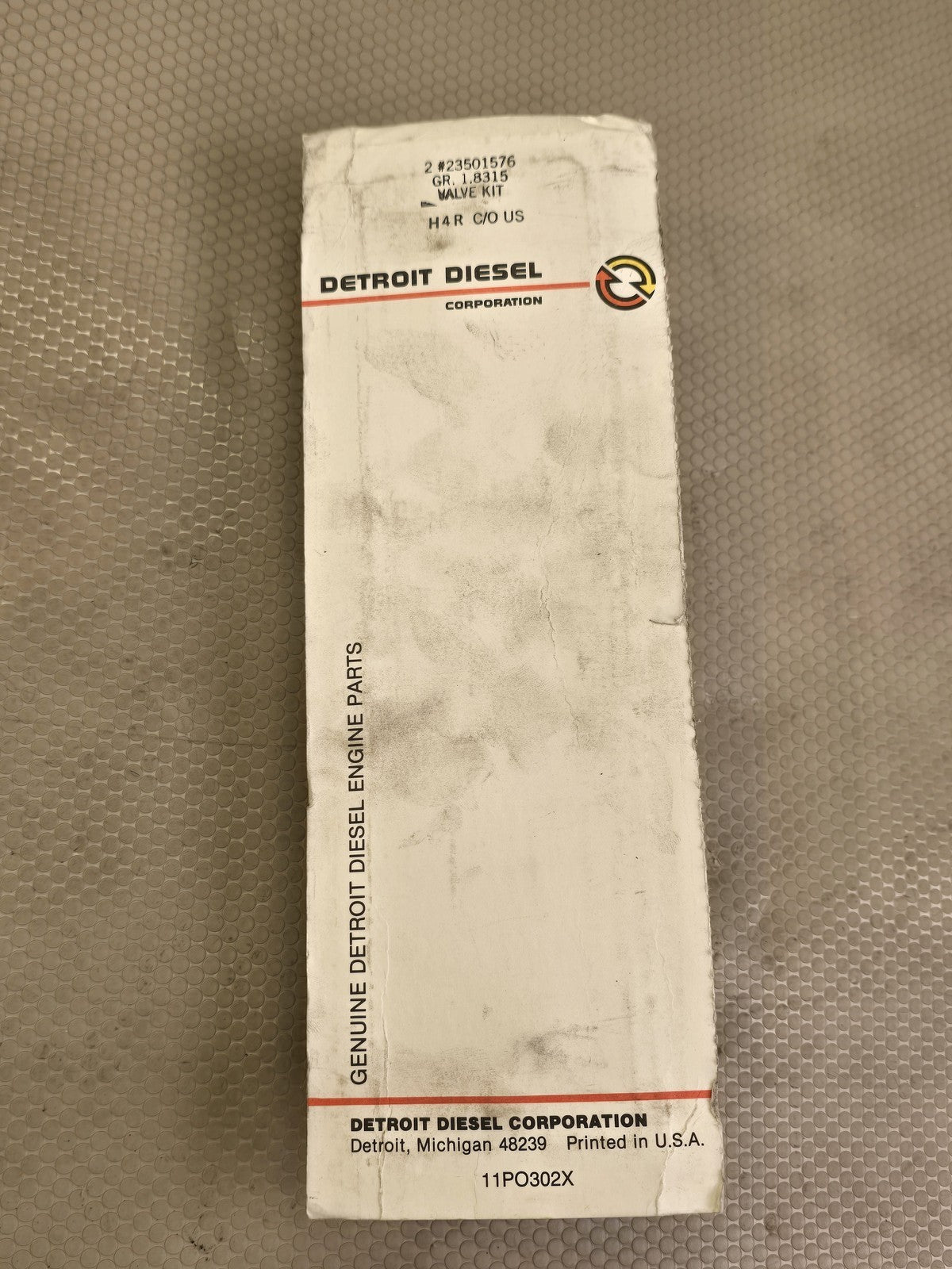 Detroit Diesel 23501576 Genuine Intake Valve Kit Series 50 60 Engine Set of 2
