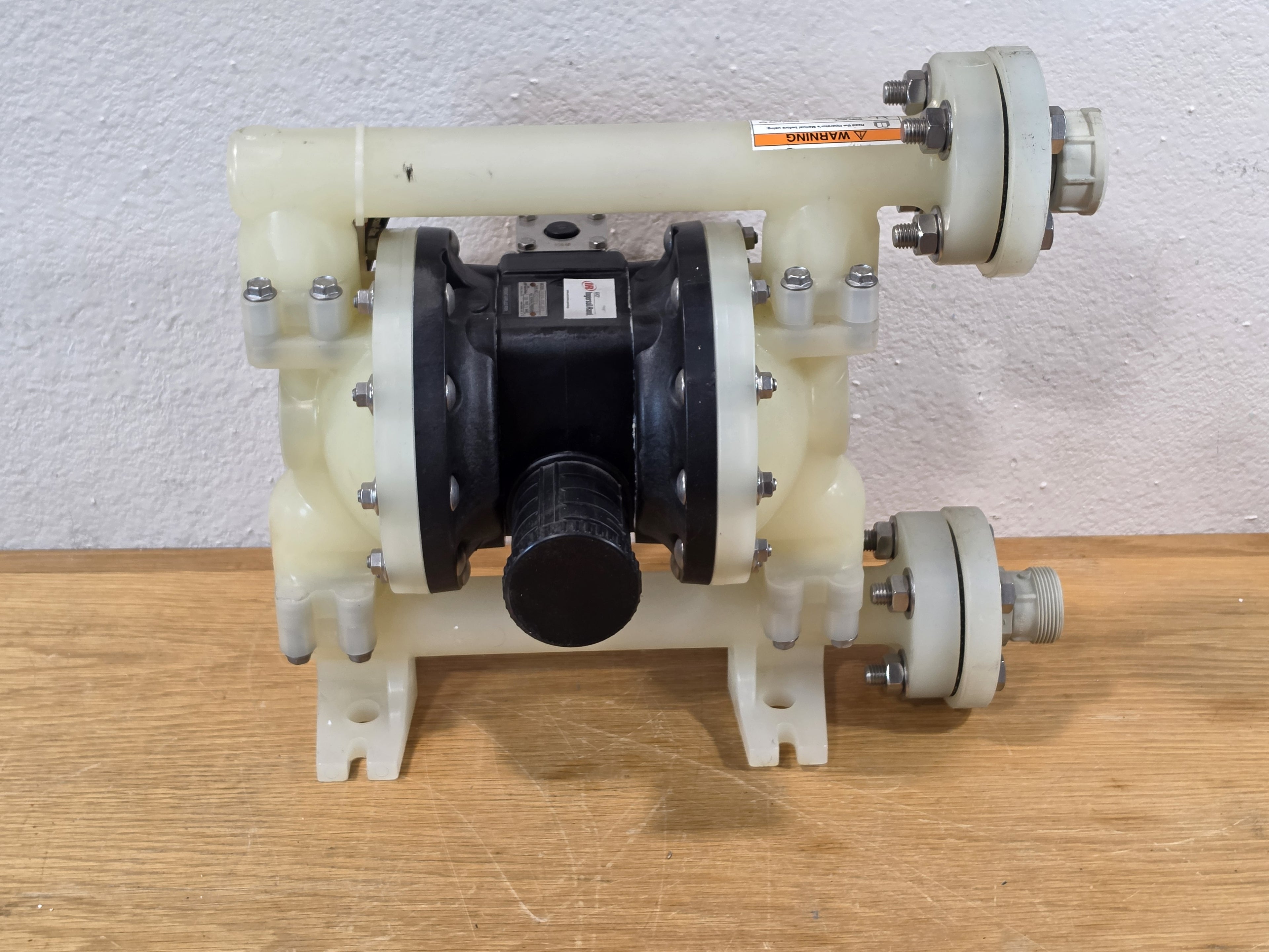 Ingersoll Rand ARO PD10P-FPS-PTT 1" Air Operated Double Diaphragm Pump 120 PSI NEW