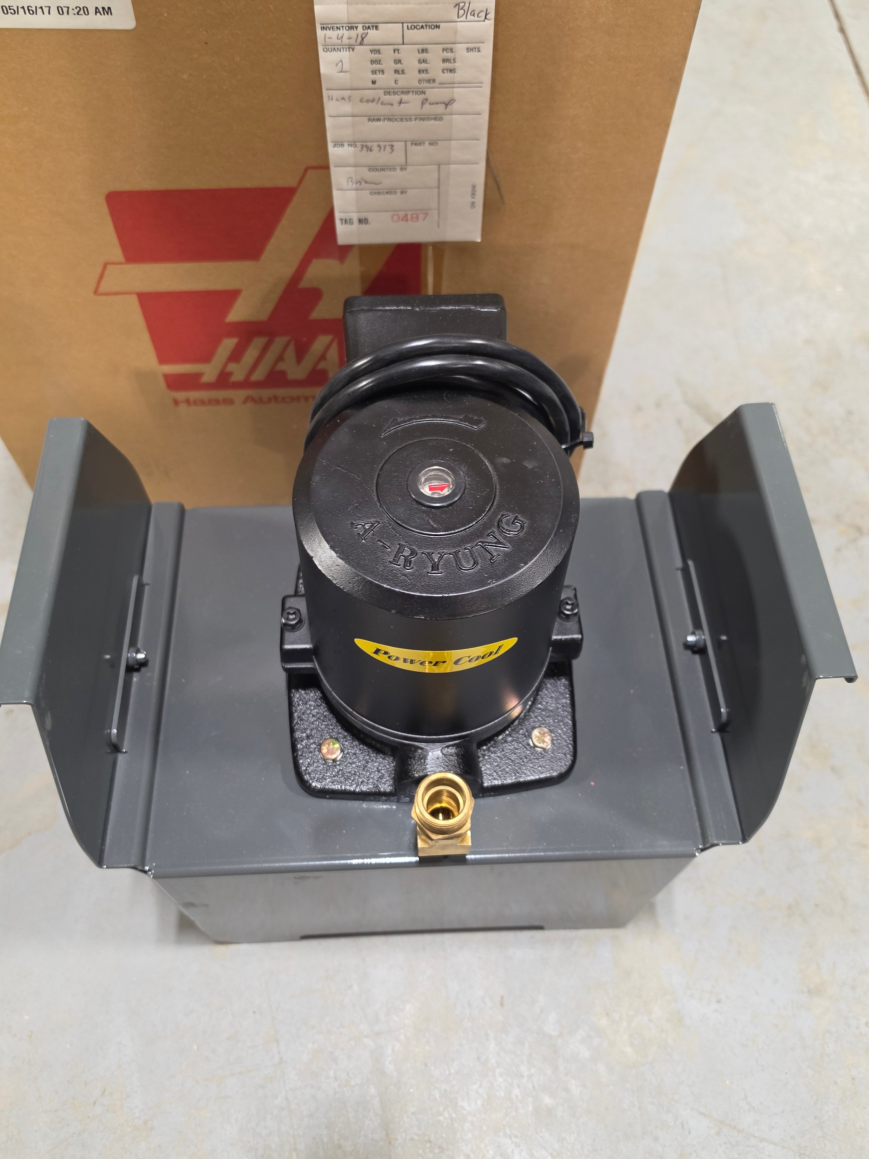 Haas 30-11602A Coolant Pump 1/4HP 1PH w/ Stand A-RYUNG ACP-180HF18 211-259V 50/60Hz 8M NEW