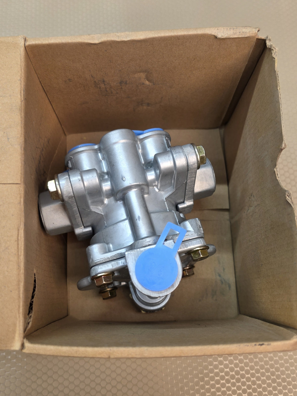 Automann 170.110170 Spring Brake Control Valve Heavy Duty Truck Air Brake