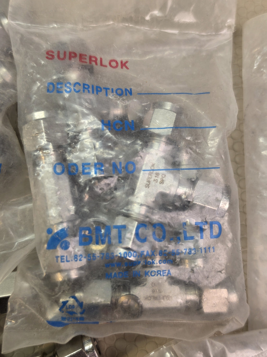 Superlok SUT-4-S316 1/4" SS Tube Union Tee 316 Compression Fittings *Lot of 20*