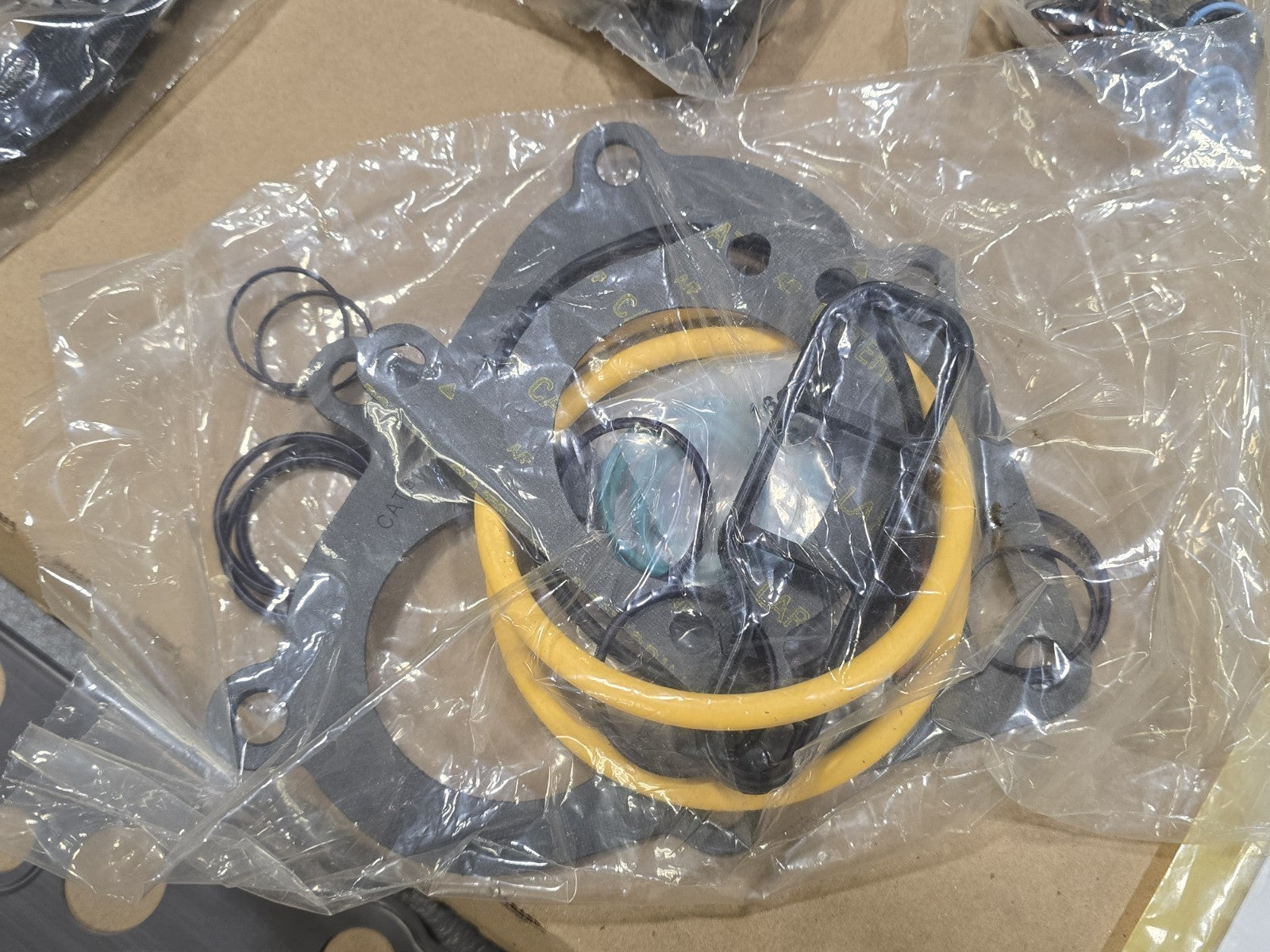 Genuine CAT OEM 257-2754 C15 Single Cylinder Head Gasket Kit 124 Caterpillar
