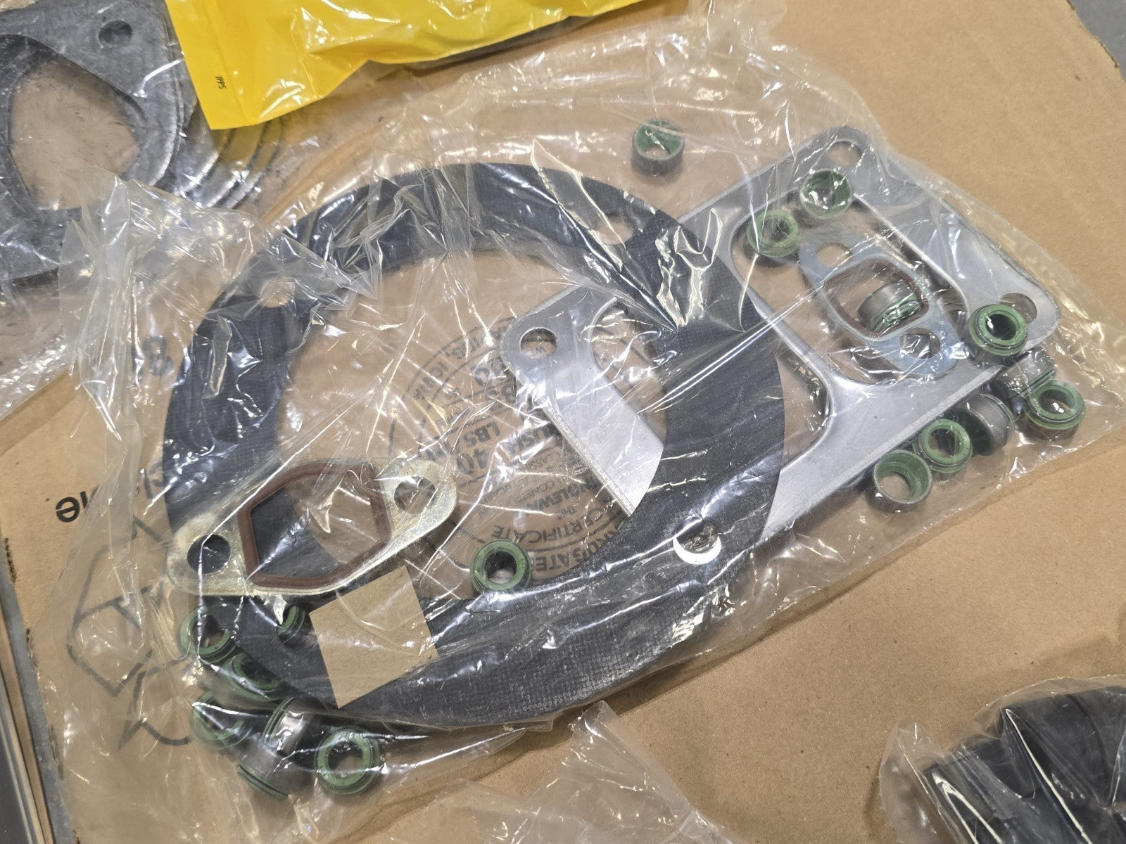 Genuine CAT OEM 257-2754 C15 Single Cylinder Head Gasket Kit 124 Caterpillar