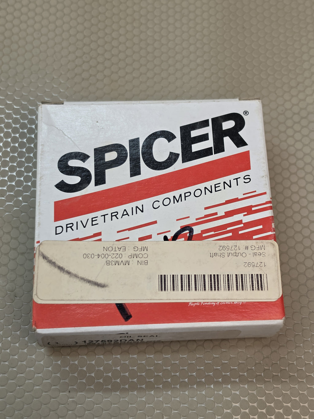 Spicer 127592DAN Drivetrain Output Shaft Oil Seal for Eaton Truck Trans