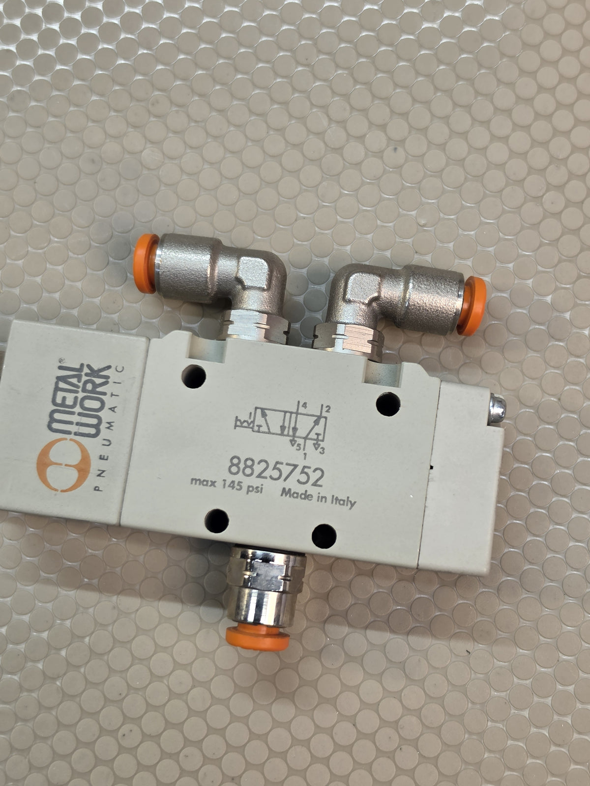RMC Metal Work 8825752 Pneumatic Manual Push Pull 5/2 Way Lever Valve 145 psi
