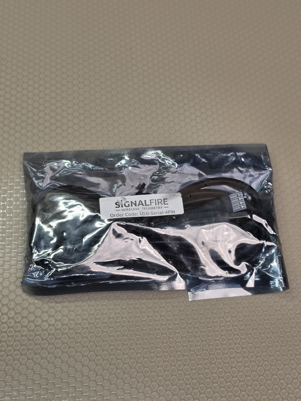 SignalFire USB to Serial 4-Pin Programming Cable TTL-232RG-VIP-TE SF002 New