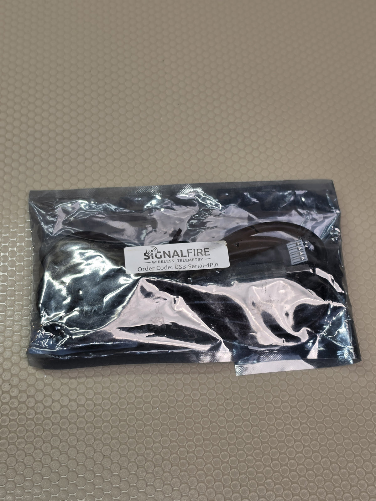 SignalFire USB to Serial 4-Pin Programming Cable TTL-232RG-VIP-TE SF002 New
