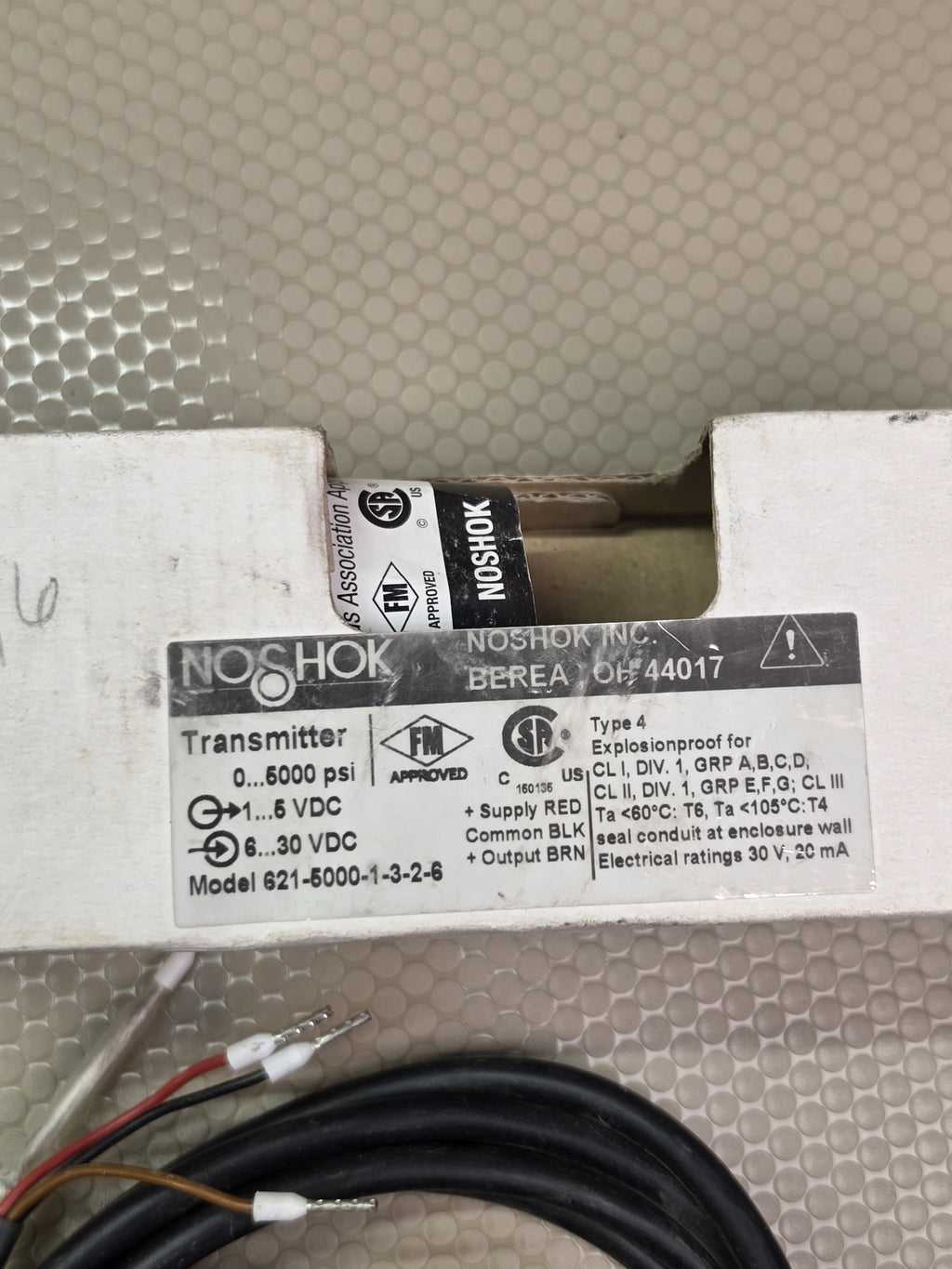 NOSHOK 621-5000-1-3-2-6 Explosion-Proof Pressure Transducer 0-5000 PSI 1-5VDC
