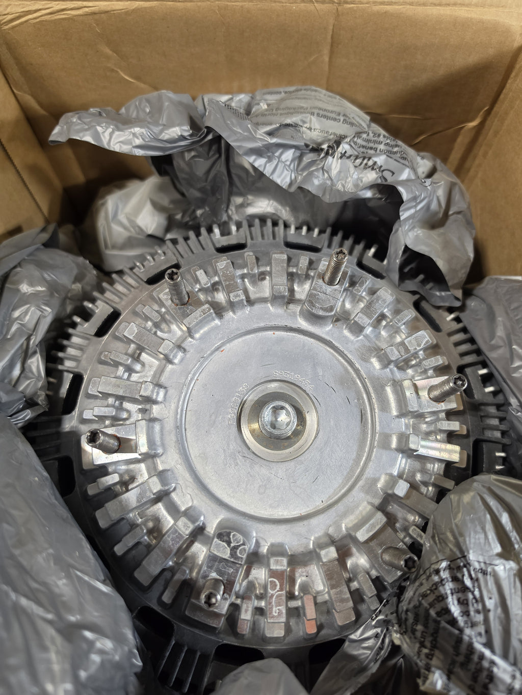 Horton 99A8138 DM Advantage Two-Speed Fan Clutch MX13 NEW