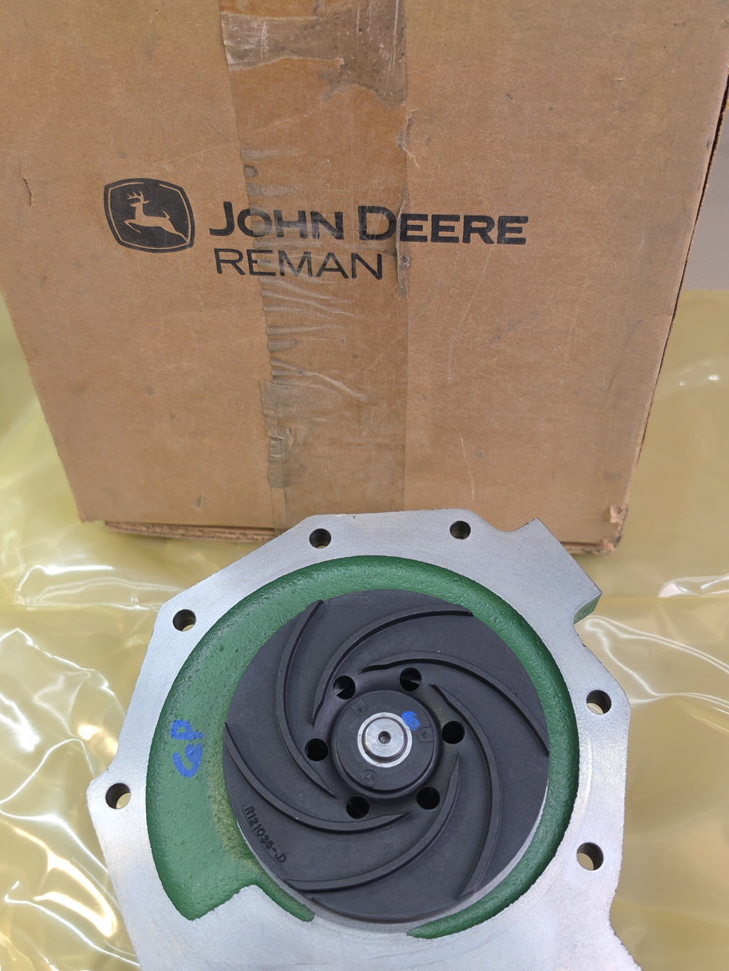JOHN DEERE SE501610 Reman Water Pump RE546917 RE532562