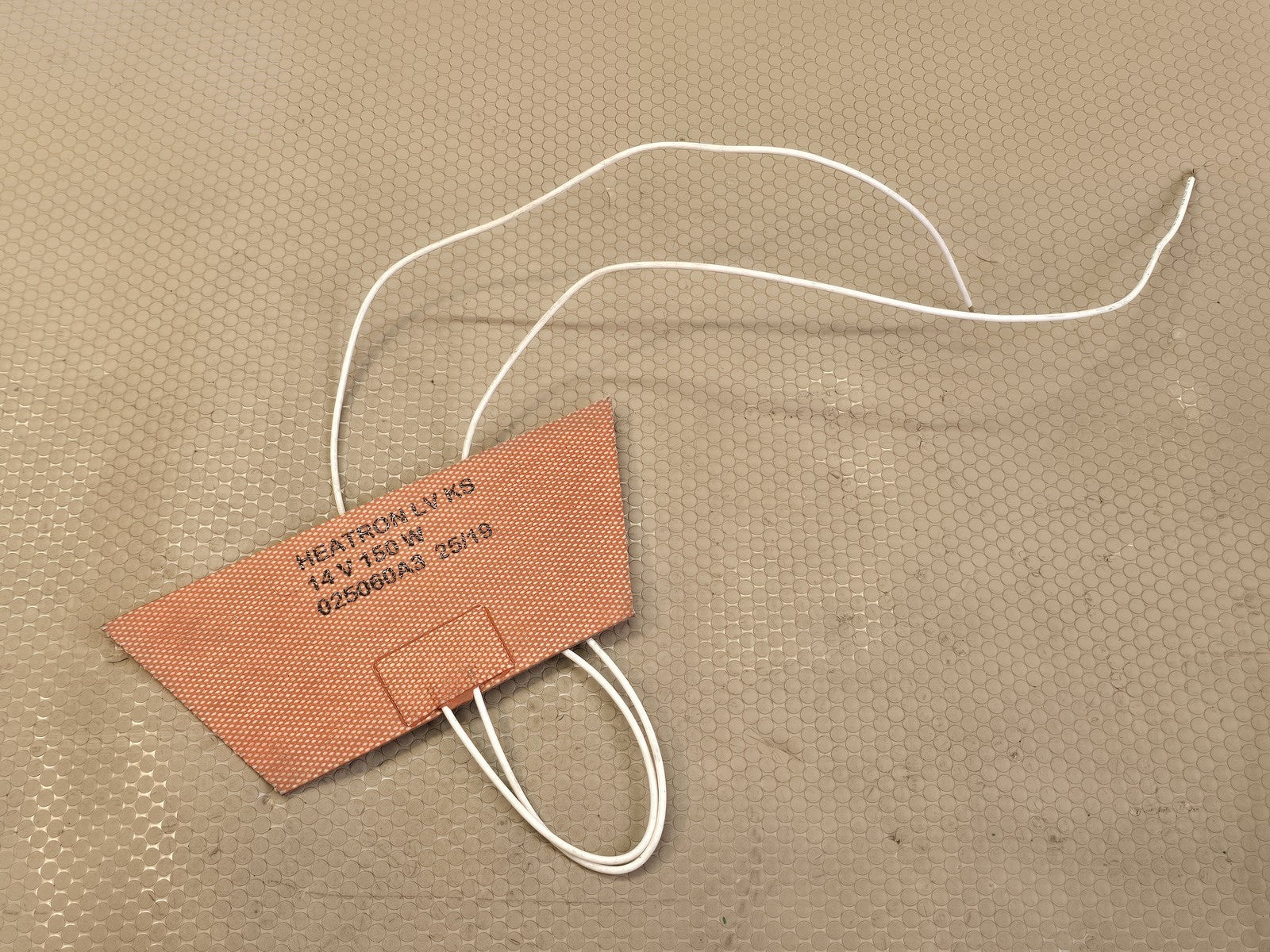 Heatron 025060A3 Flexible Heater Element Pad 14V 150W LV KS For Oil Centrifuge
