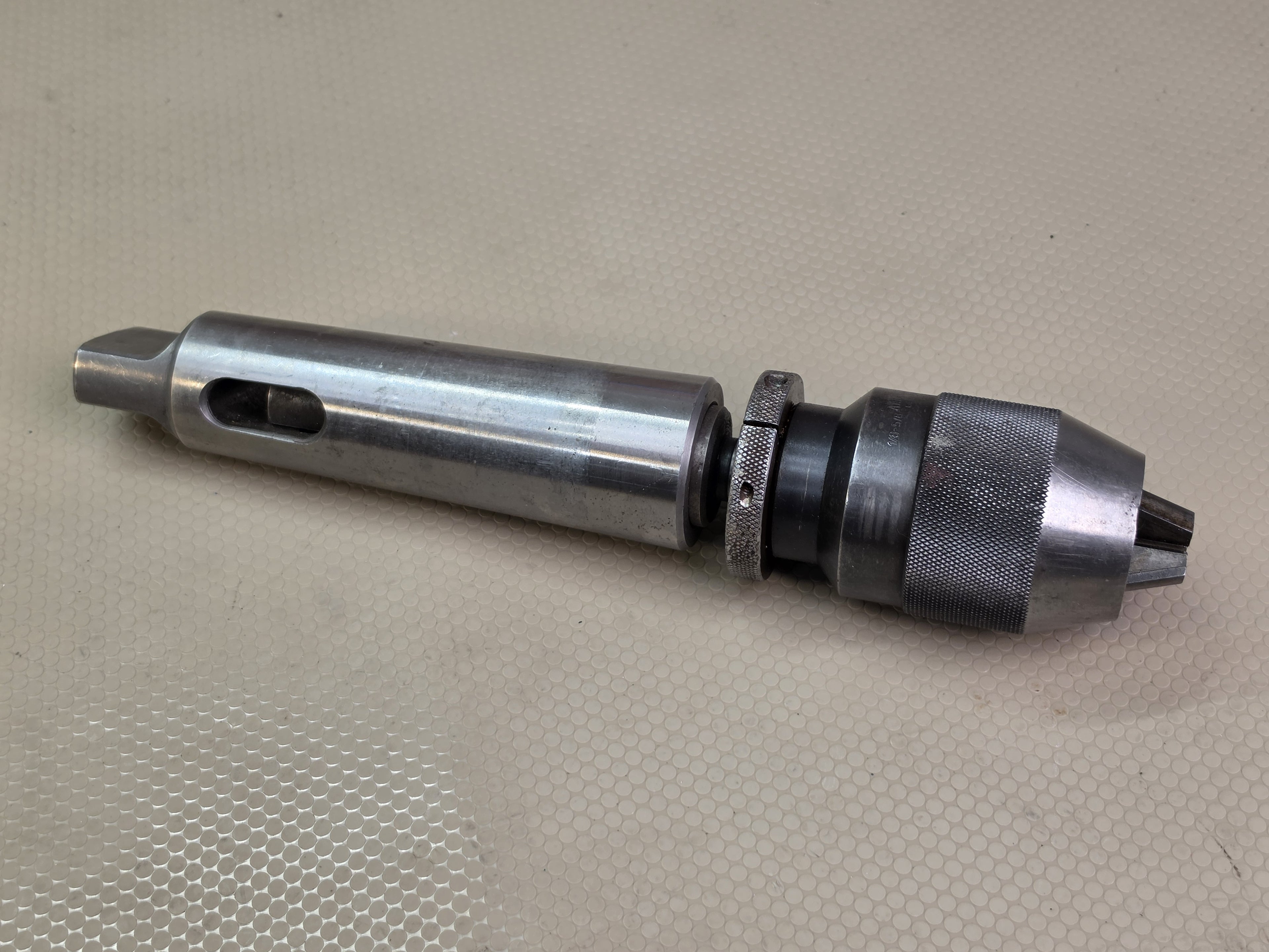 ALBRECHT Keyless Drill Chuck 1/8-5/8" Capacity with Tapered Shank