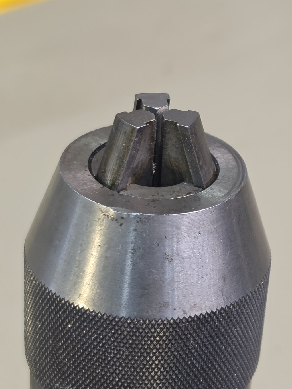 ALBRECHT Keyless Drill Chuck 1/8-5/8" Capacity with Tapered Shank