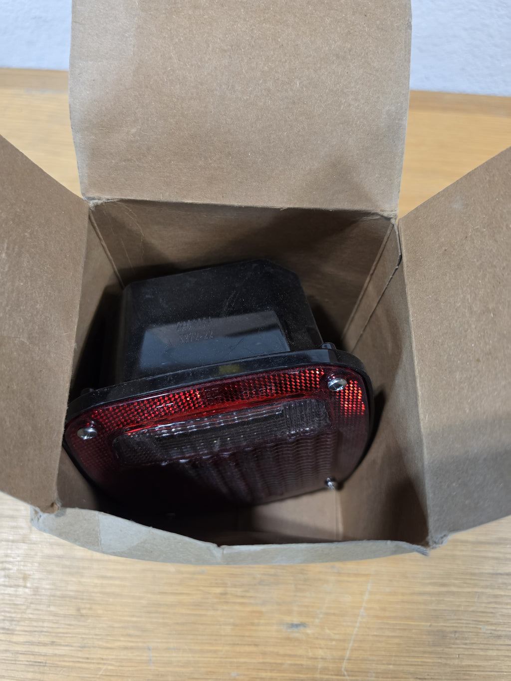 Grote 53722 Stop Tail Turn Lamp 2-Stud Metri-Pack Connector