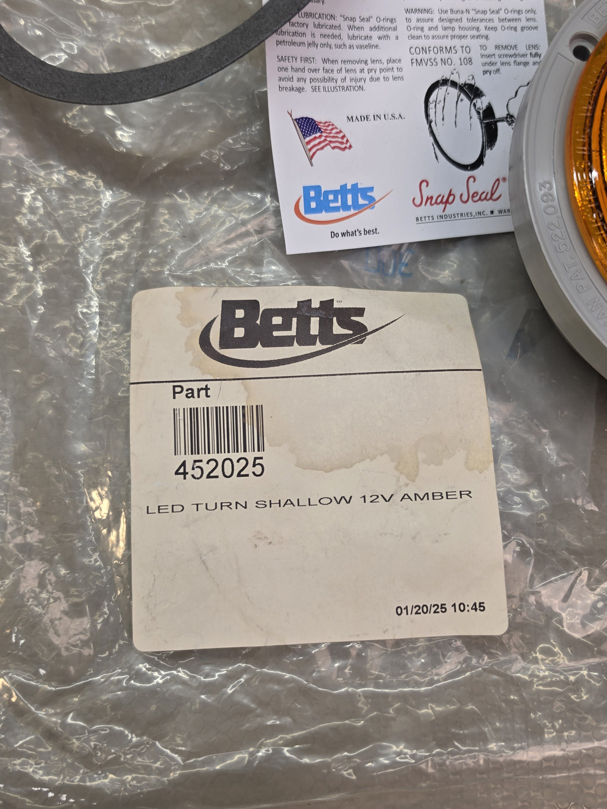 Betts 452025 Amber LED Turn Signal Light 4" Round Shallow 12V 45 Series TA4FHM2E