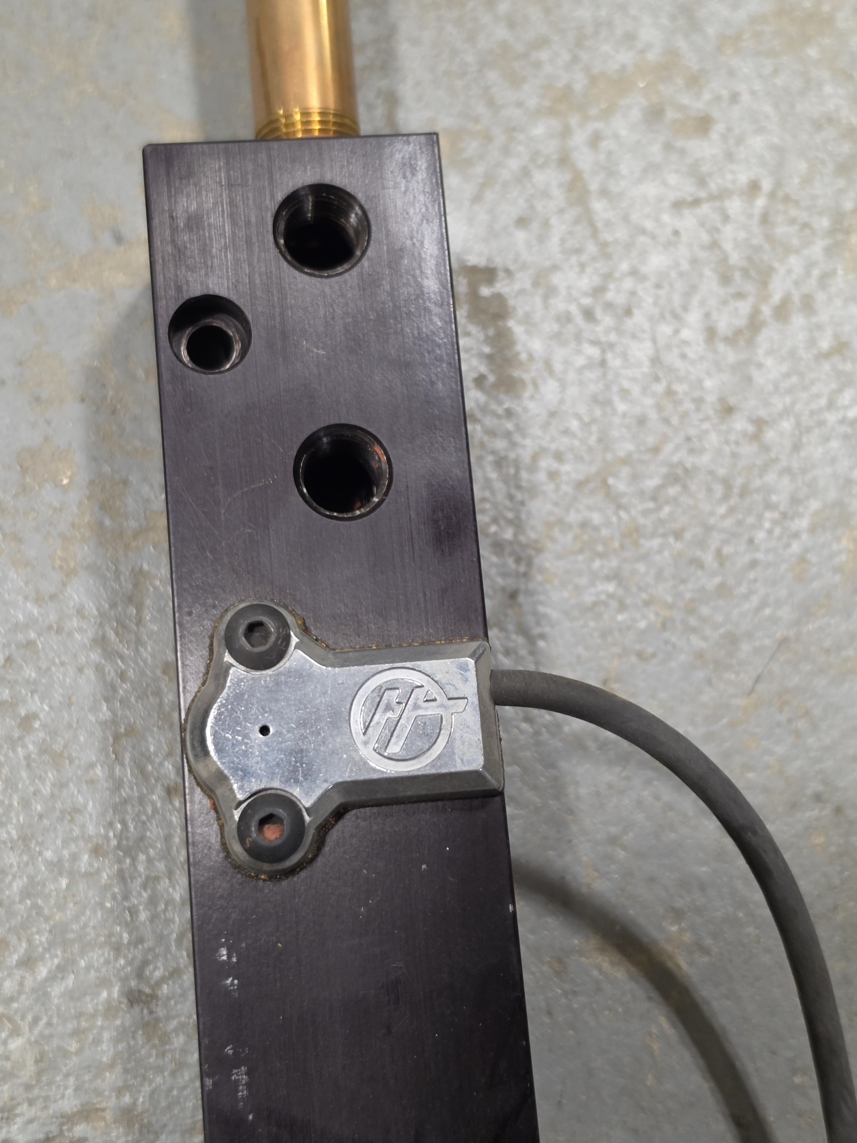 Haas CNC manifold with Extra Parts