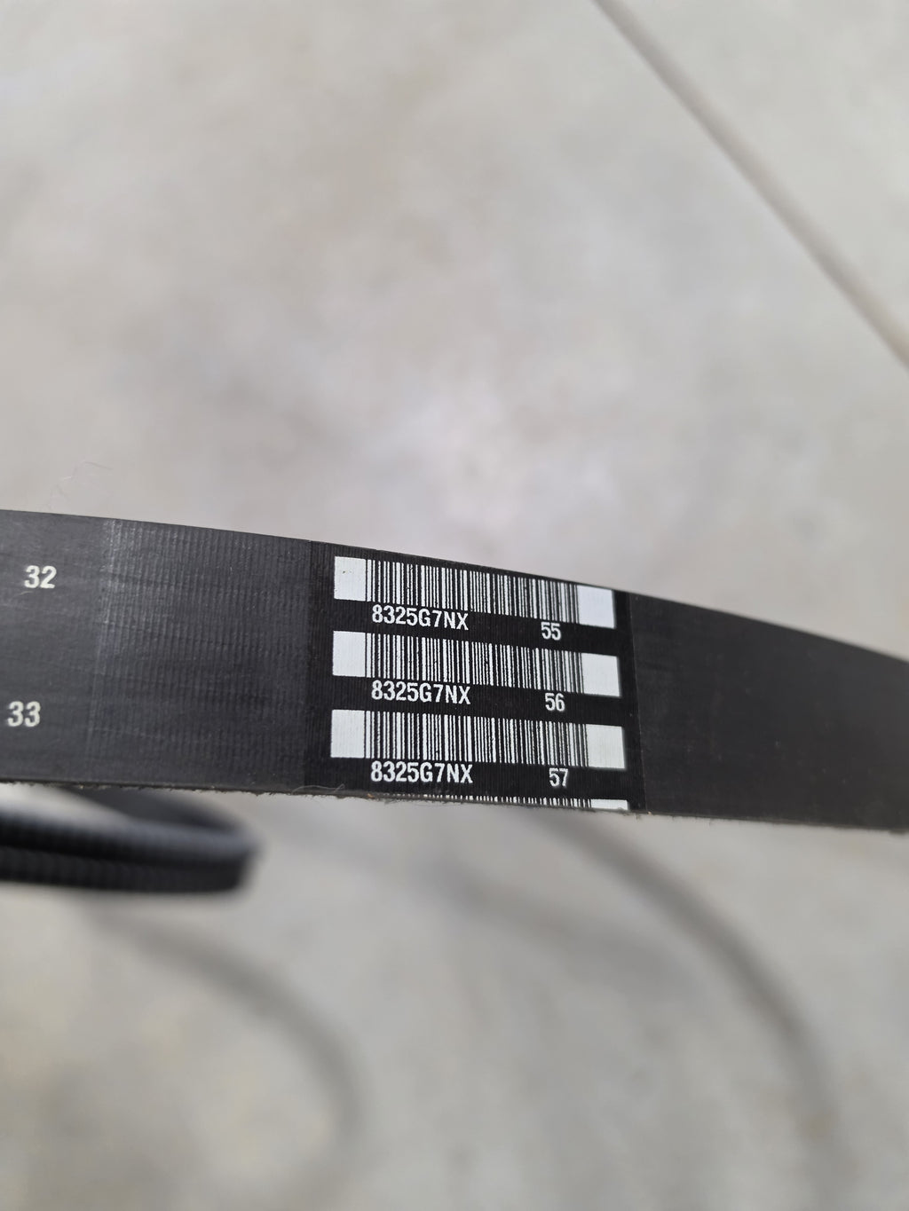 Gillig 53-02222-073 A/C Cogged Drive Belt 1425SS 8325G7NX