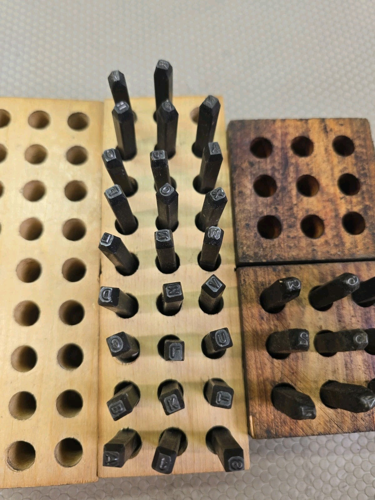 Gruv Grip USA 3/32" Steel Letter Stamp Punch Set A-Z & Period
