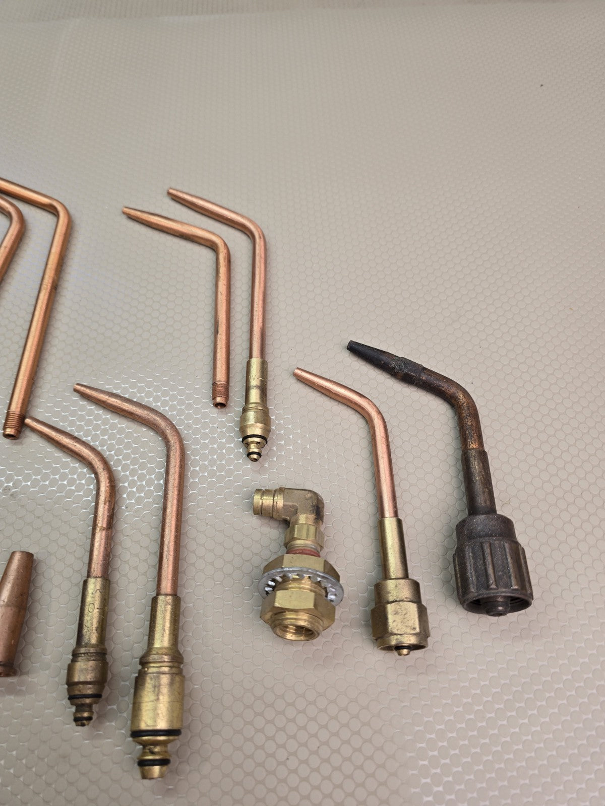 Vintage Victor 2-W-1 4-W-1 Welding Torch Lot Of Parts & Tips