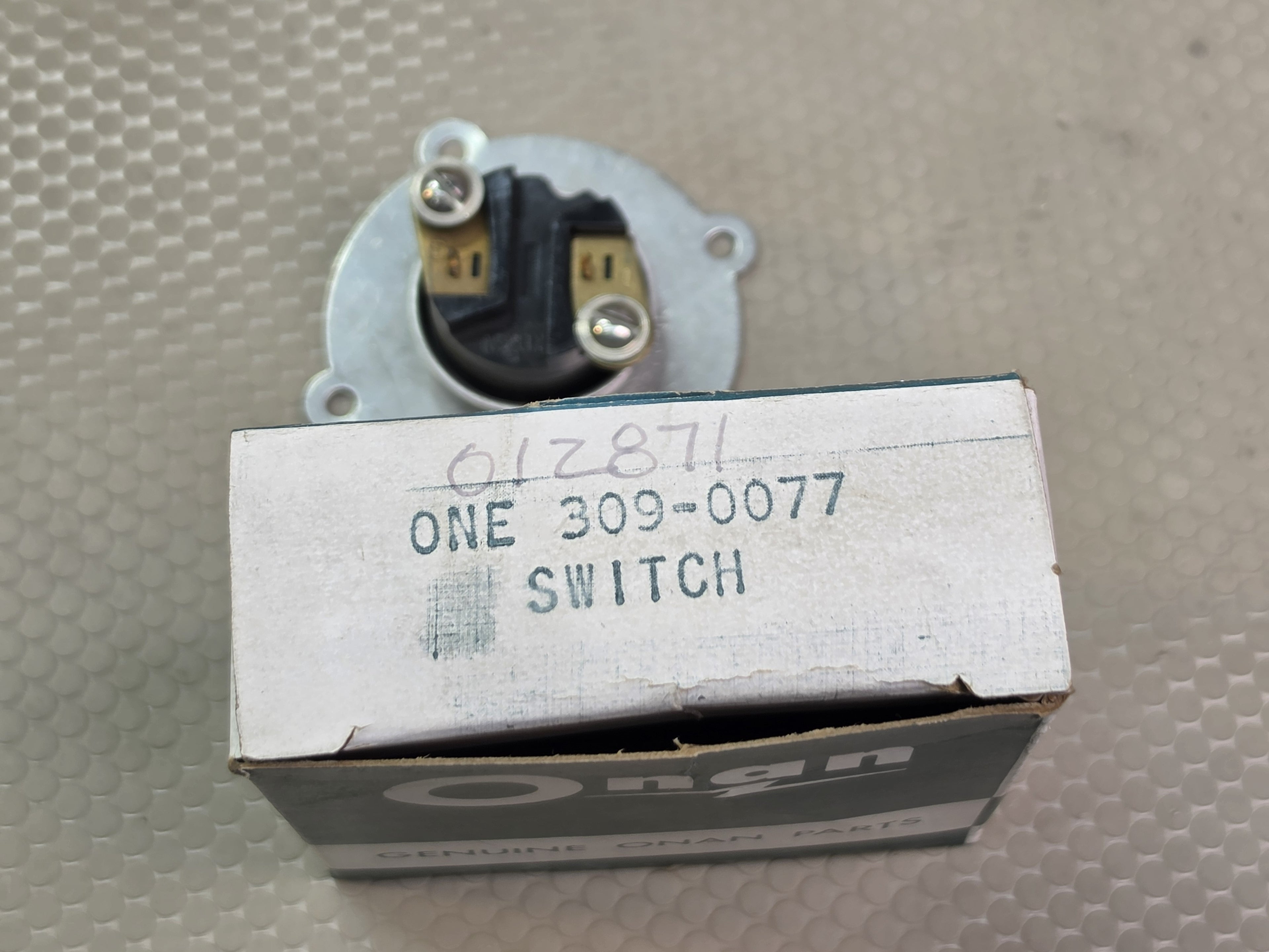 Onan 309-0077 Switch NOS New Old Stock Generator Engine Part