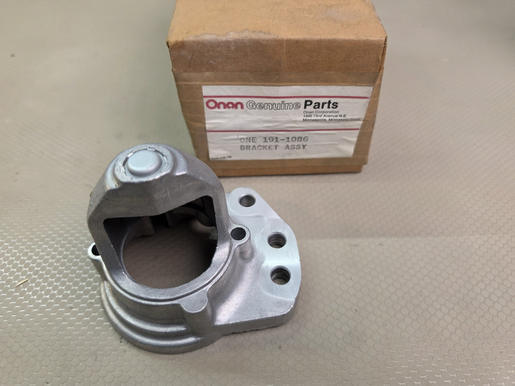 Onan 191-1086 Starter Drive End Housing Bracket Assembly Generator Engine Part
