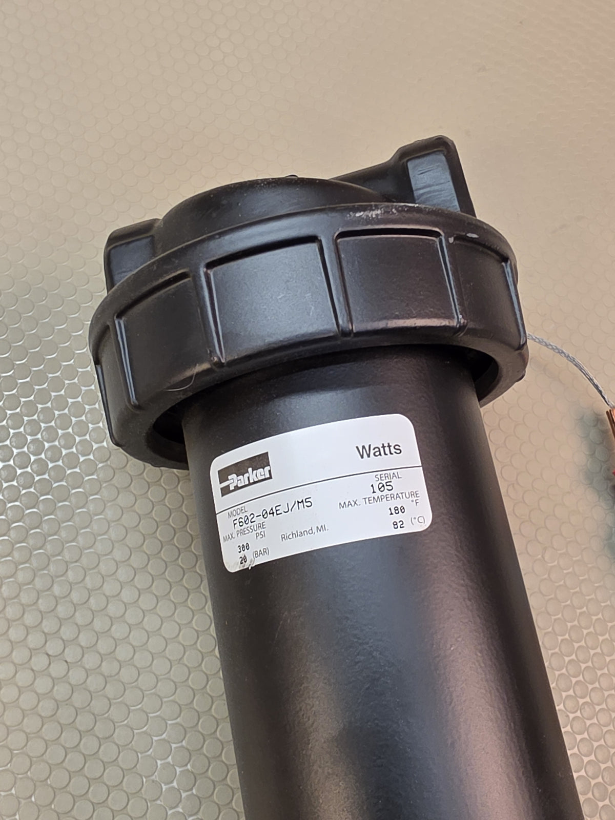 Parker Watts F802-04EJ/MS Filter Housing 300 PSI 180F Max Temp