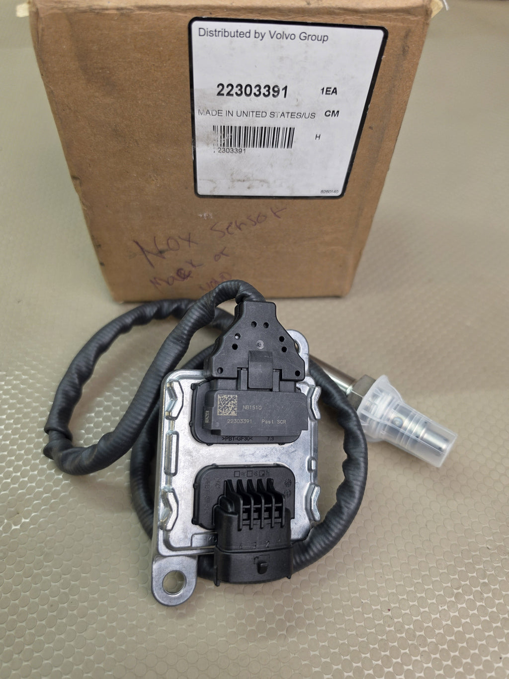 Volvo Mack OEM 22303391 Post SCR NOx Nitrogen Oxide Sensor Module