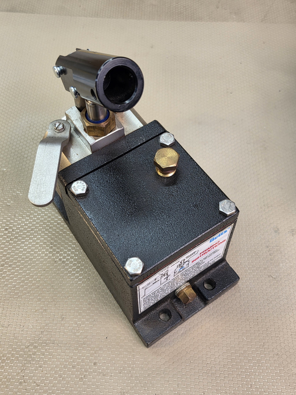 Betts HP46982SL Hydraulic Hand Pump Actuator Valve Trailer