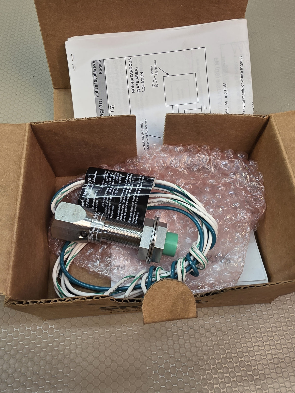 StoneL MA0050014 HK3077SG Hawkeye Proximity Sensor Valve Position Monitor - NEW