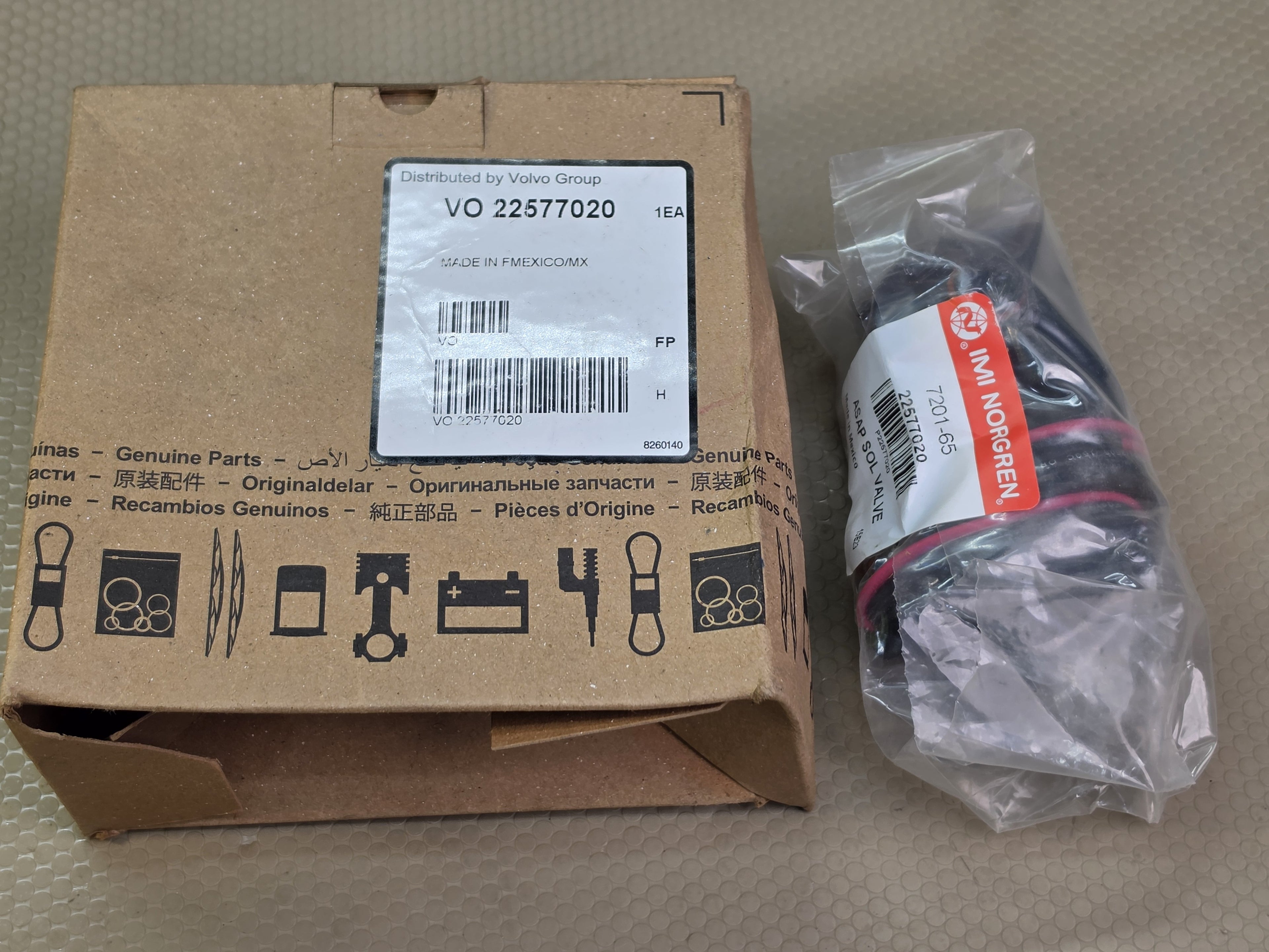 Volvo  22577020 7201-65 Air Control Solenoid Valve OEM New IMI Norgren
