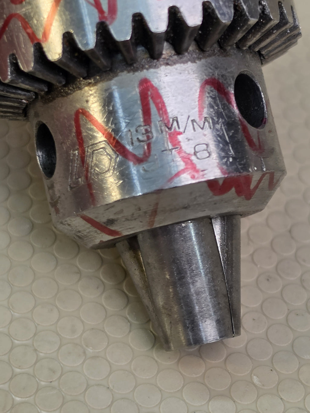 LD 13M JT6 Keyed Drill Chuck on 2MT 6JT
