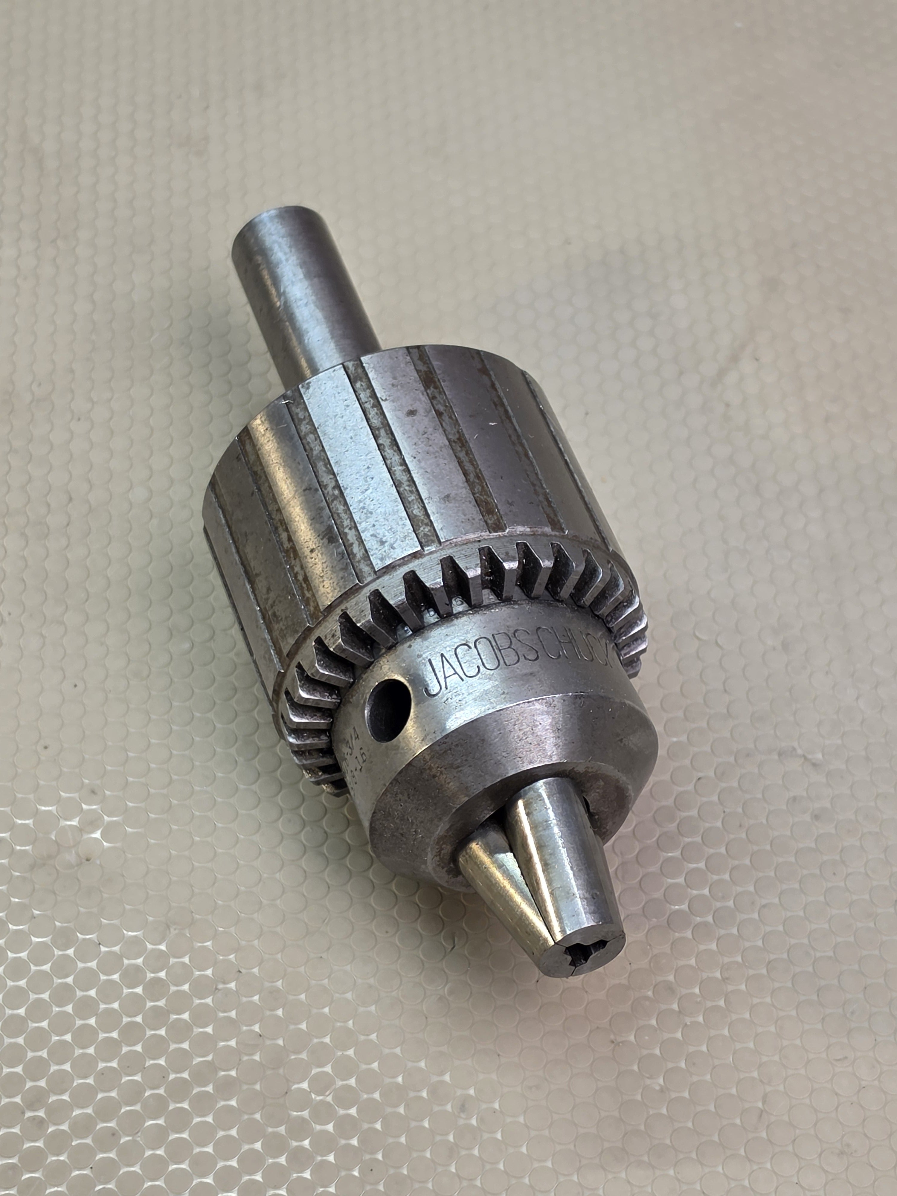 Jacobs 36B Drill Chuck 3/16-3/4" Capacity 5/8-16 THD Straight Shank Arbor