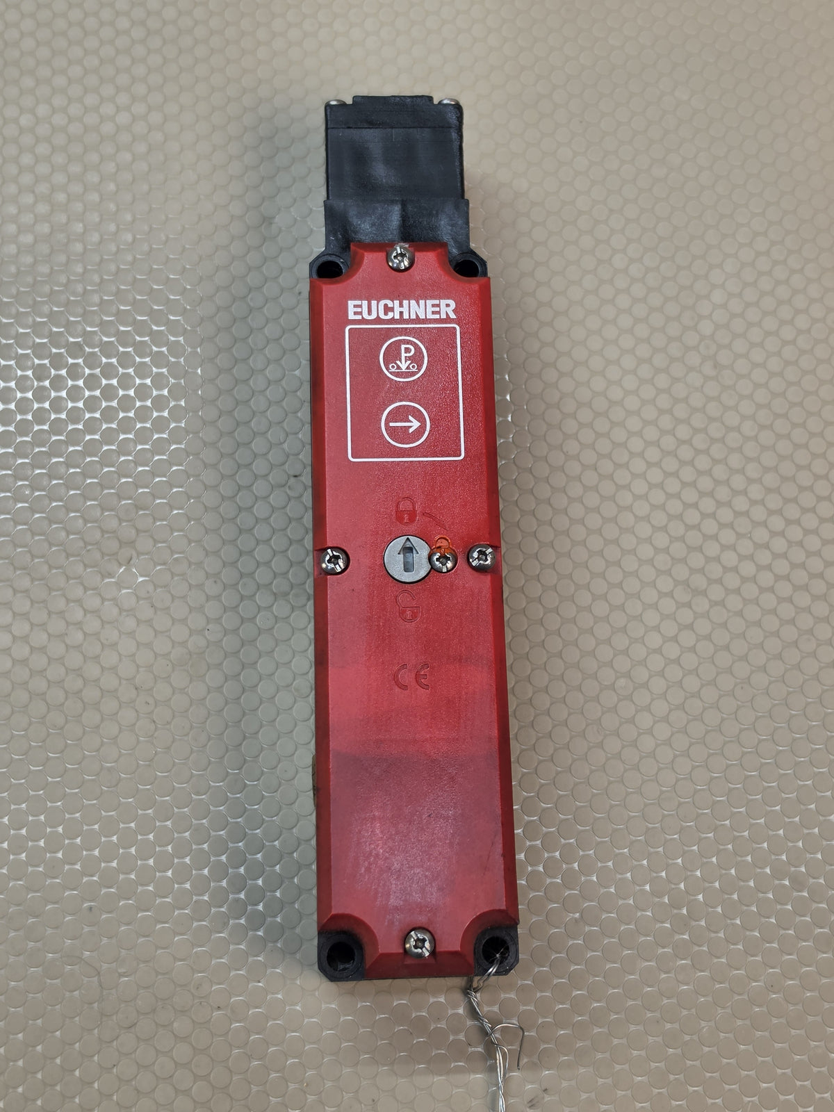 Euchner TP4-4141A024MC1987 Safety Interlock Switch 24V 088243 IP67 *TESTED*