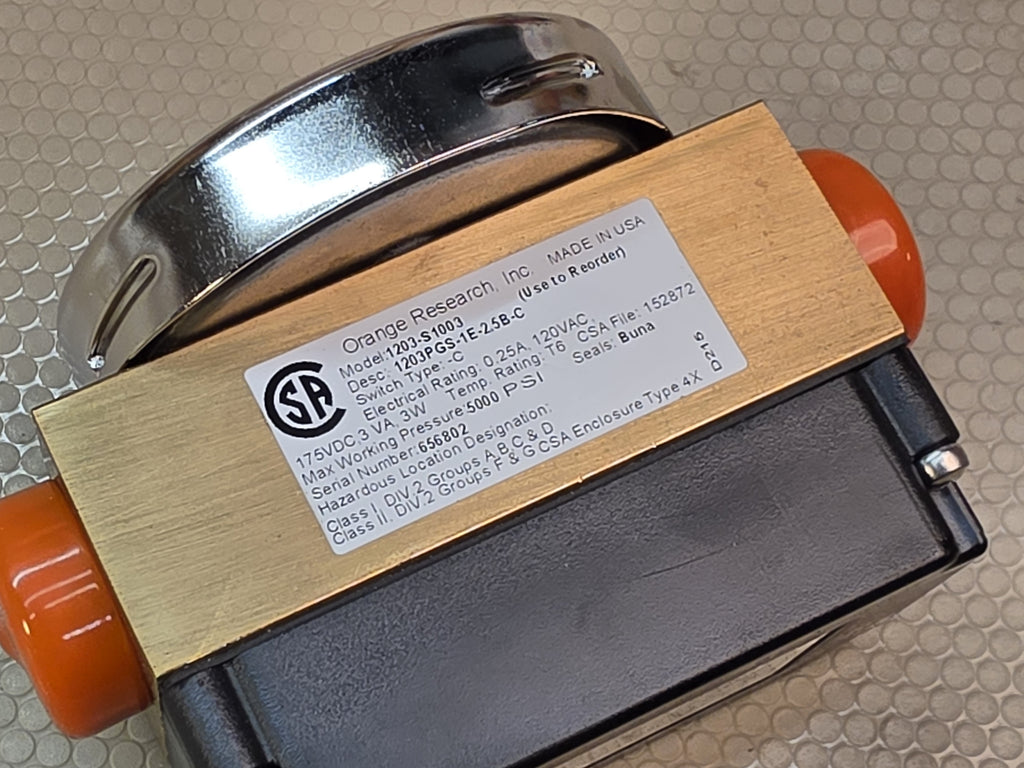 Orange Research 1203PGS-1E-2.5B-C Differential Pressure Gauge Switch 0-50 PSID
