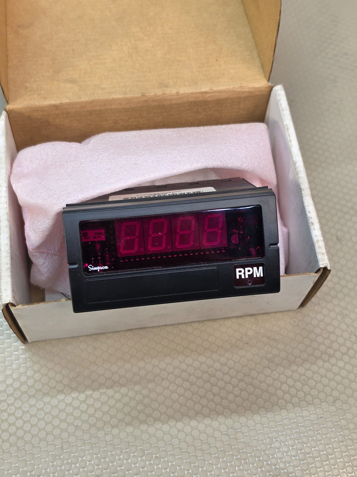 Simpson 2T884 Digital RPM Panel Meter Tachometer F351710 New Open Box