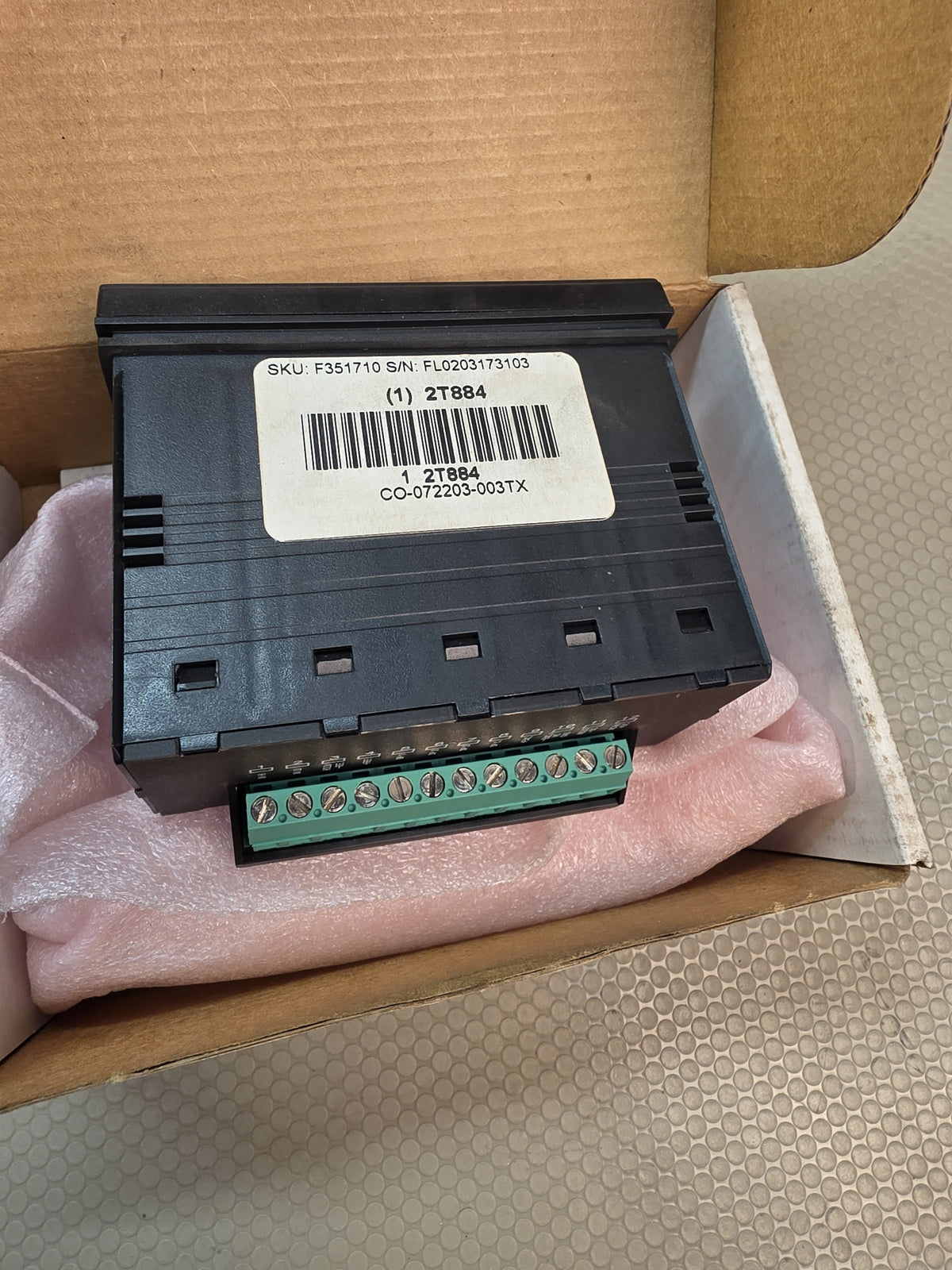Simpson 2T884 Digital RPM Panel Meter Tachometer F351710 New Open Box