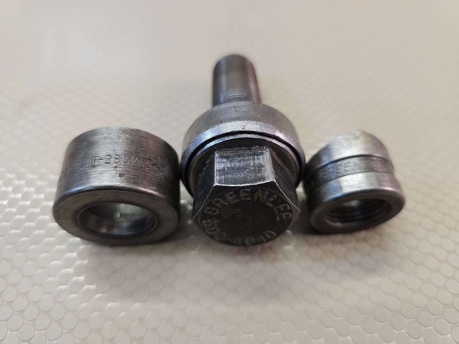 Greenlee Punch Die Set 5004008, 5006972 3/4" Conduit Knockout 500-4040