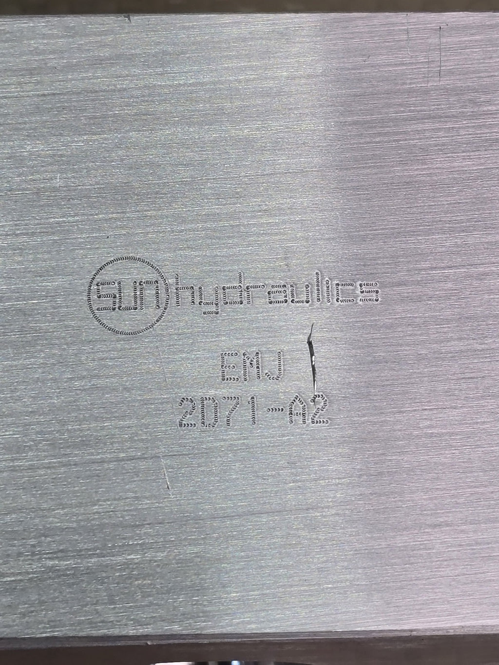 SUN Hydraulics 2071-A2 Hydraulic Manifold Block Aluminum Valve Body