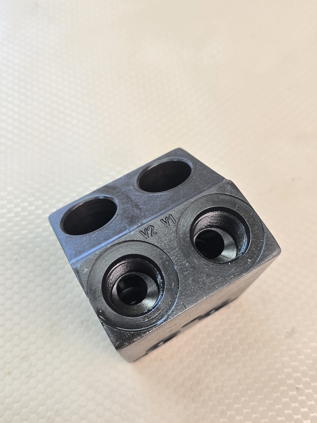 Sun Hydraulics 2082-A6 XV0/S Hydraulic Manifold Block