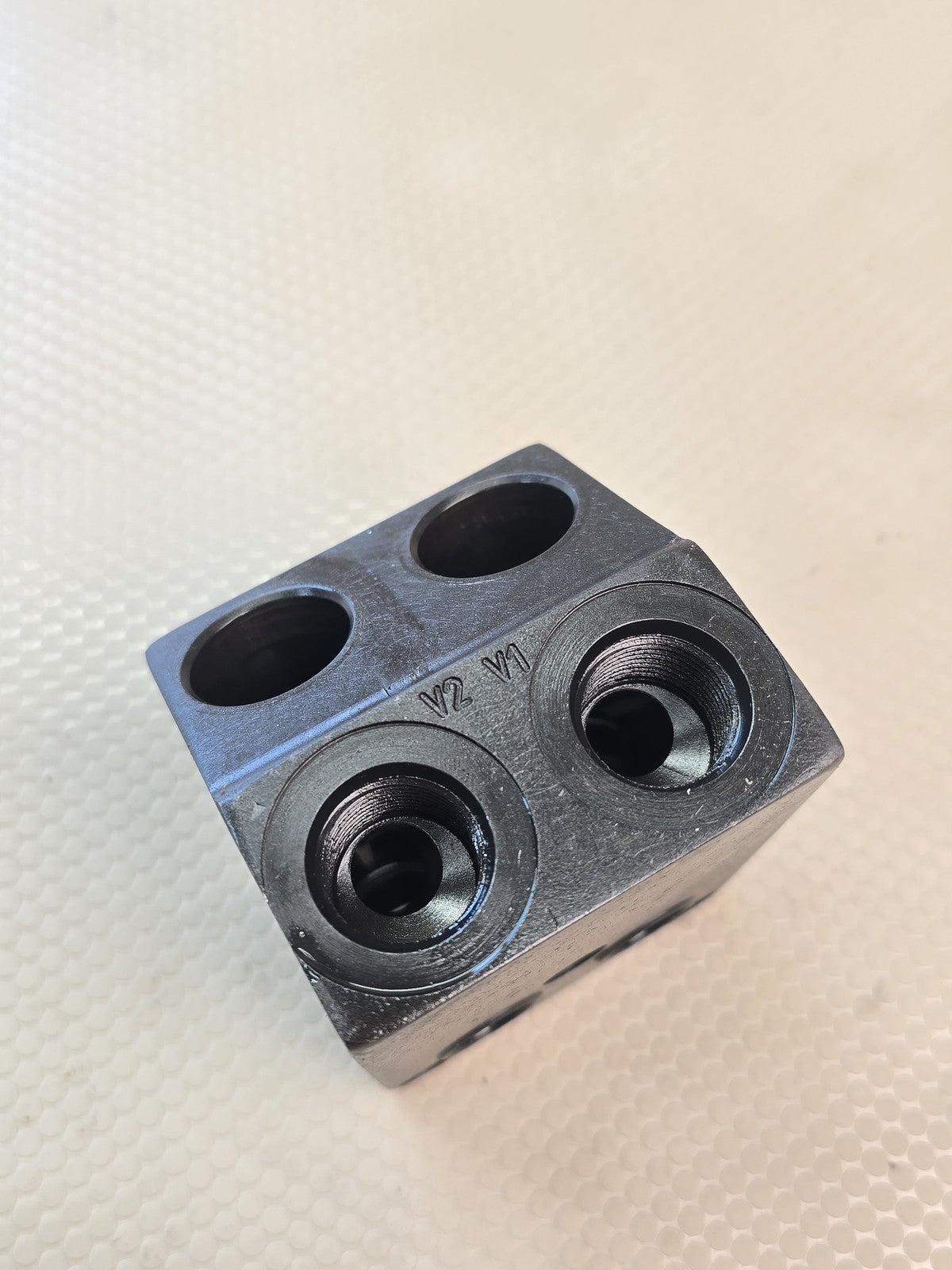 Sun Hydraulics 2082-A6 XV0/S Hydraulic Manifold Block