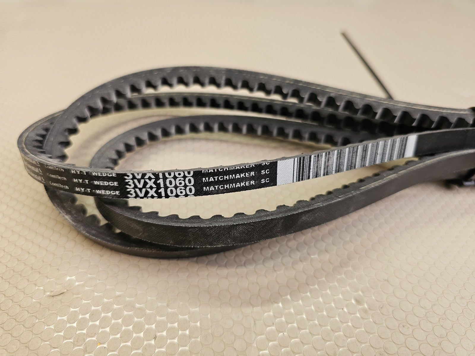 ContiTech 3VX1060 HY-T Wedge Matchmaker SC Cogged V-Belt