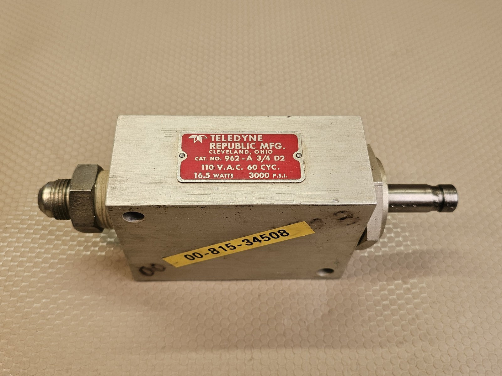TELEDYNE REPUBLIC MFG. 962-A 3/4 D2 Solenoid Valve 110VAC 60CYC 3000PSI 16.5W