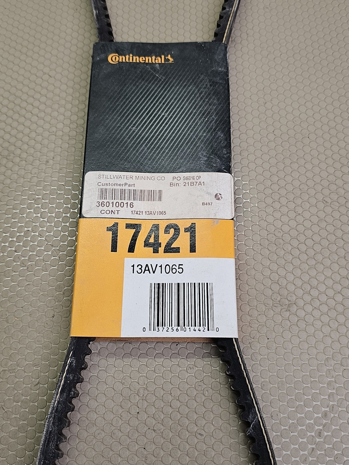 Continental 13AV1065 17421 Cogged Auto V-Belt Fan Belt New