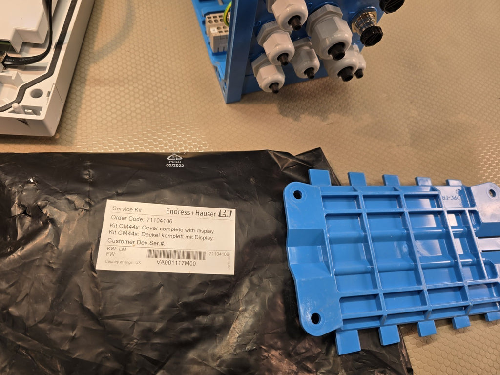 Endress+Hauser Liquiline CM444 Multi Channel Controller, CM444-14D9/0 HART