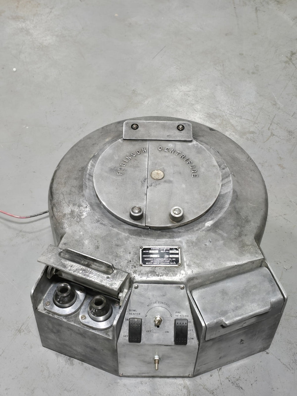 Robinson 821B Field Centrifuge 12V Heated *TESTED & WORKS!